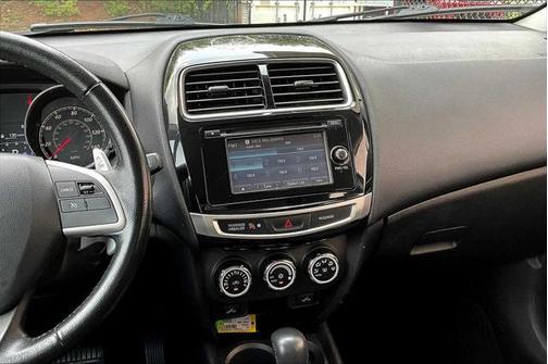 2015 Mitsubishi Outlander Sport SE