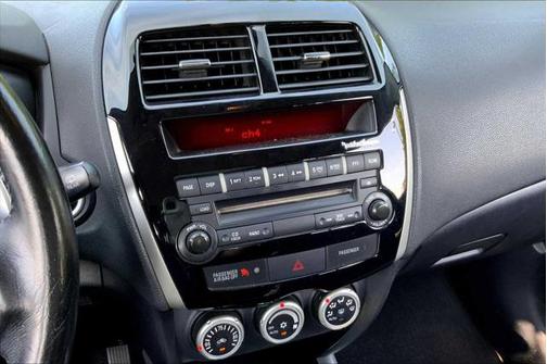 2011 Mitsubishi Outlander Sport SE