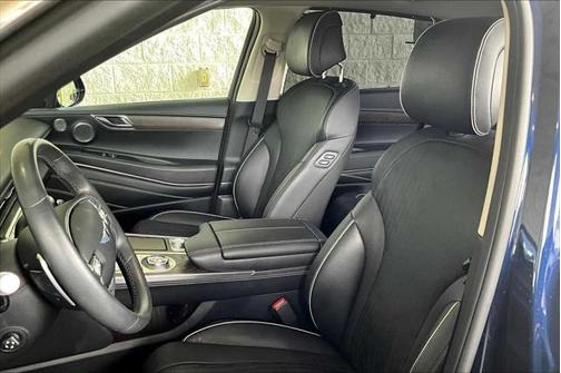 2022 Genesis GV80 2.5T