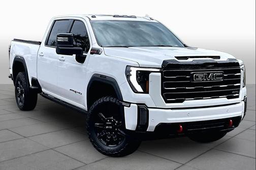 Summit White 2024 GMC Sierra 2500 AT4