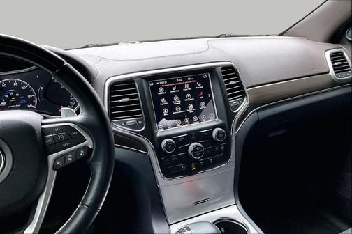 Maximum Steel Metallic Clearcoat 2014 Jeep Grand Cherokee Overland
