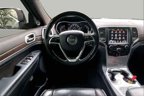 Maximum Steel Metallic Clearcoat 2014 Jeep Grand Cherokee Overland