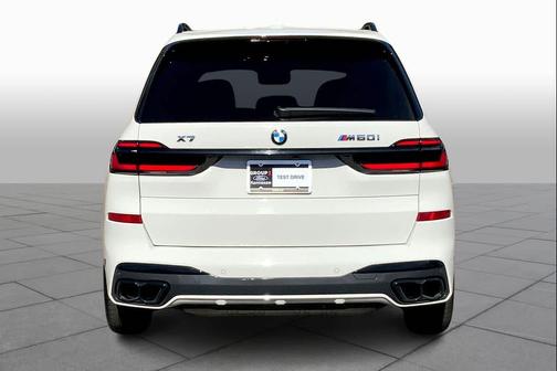 2026 BMW X7 M60i