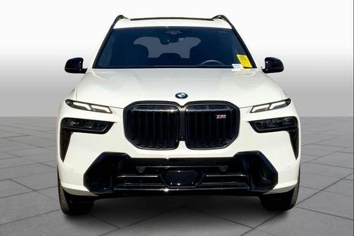 2026 BMW X7 M60i