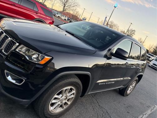 2018 Jeep Grand Cherokee Laredo E