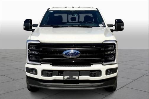 2025 Ford F-350 Platinum