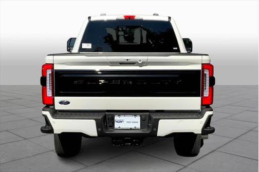 2025 Ford F-350 Platinum