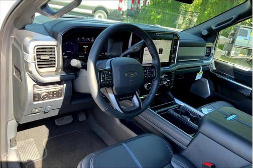 2025 Ford F-350 Platinum