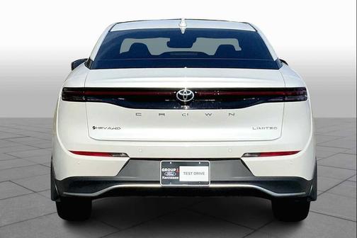 2024 Toyota Crown Limited