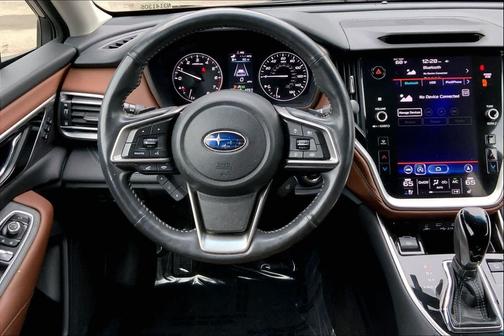 2022 Subaru Outback Touring