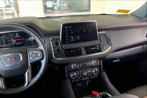 2024 GMC Yukon 4WD AT4