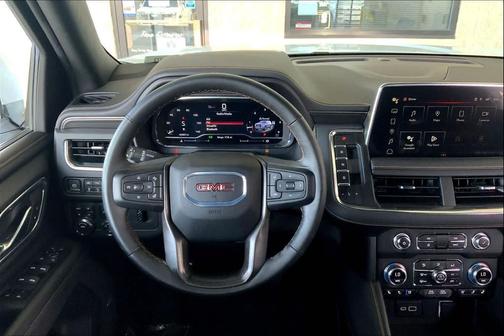 2024 GMC Yukon 4WD AT4