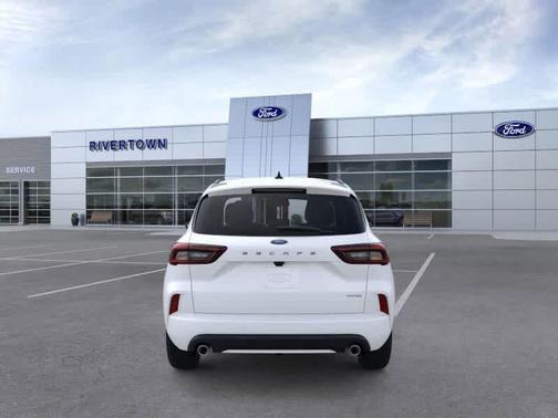 2024 Ford Escape ST-Line Elite