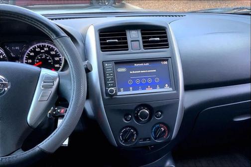 2019 Nissan Versa 1.6 SV