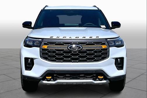 Space White Metallic 2026 Ford Explorer Tremor