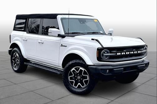 2022 Ford Bronco Outer Banks