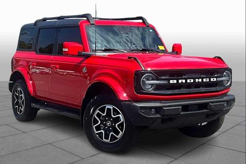 2024 Ford Bronco Outer Banks
