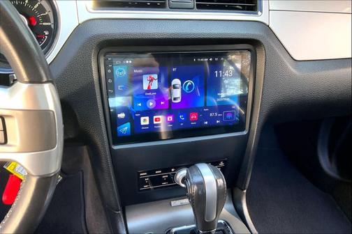 2013 Ford Mustang V6 Premium