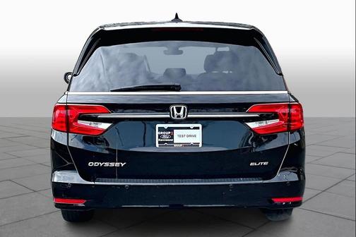 2023 Honda Odyssey Elite