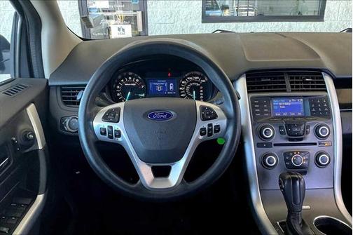 2013 Ford Edge SE