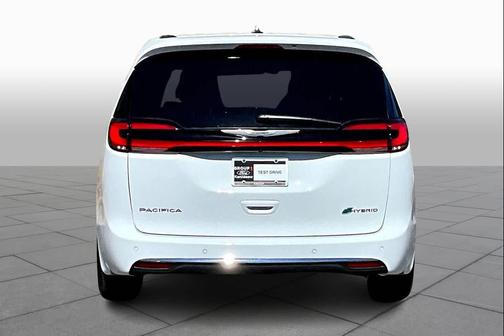 2025 Chrysler Pacifica Hybrid Select