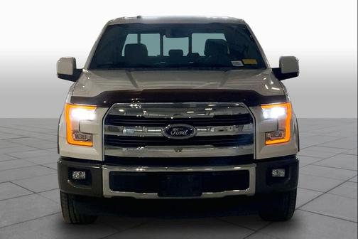 White Platinum Metallic Tri-Coat/Caribou 2017 Ford F-150 King Ranch