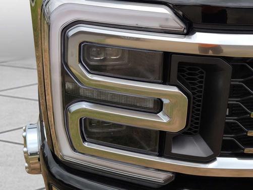 2025 Ford F-350 Platinum