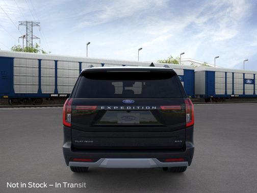 Agate Black Metallic 2026 Ford Expedition Max Platinum