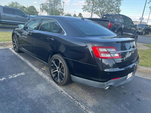 2015 Ford Taurus SEL