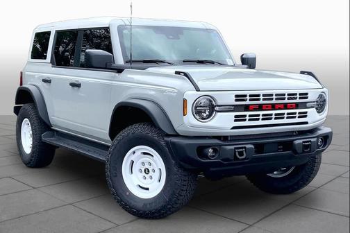 Avalanche Gray 2026 Ford Bronco Heritage Edition
