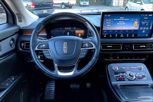 2021 Lincoln Nautilus Reserve