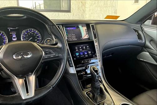 2019 INFINITI Q60 3.0T LUXE