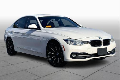 2018 BMW 330 xDrive