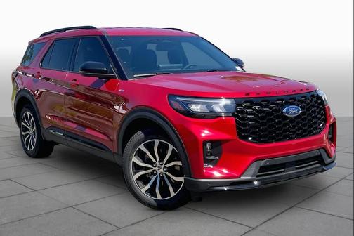 Rapid Red Metallic Tinted Clearcoat 2026 Ford Explorer ST-Line