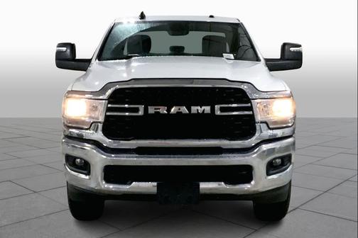 2024 RAM 3500 Big Horn Crew Cab 4x4 8' Box