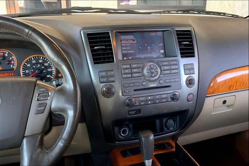 2015 Nissan Armada 2WD 4dr