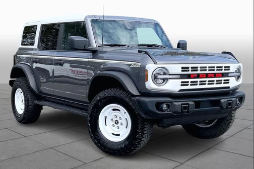Carbonized Gray Metallic 2023 Ford Bronco Heritage Edition