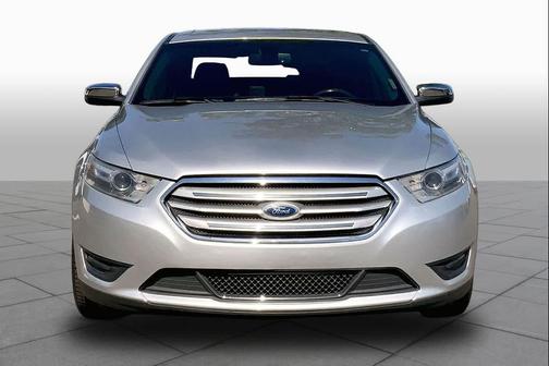 Ingot Silver Metallic 2014 Ford Taurus Limited
