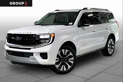 Star White Metallic Tri-Coat 2026 Ford Expedition Platinum