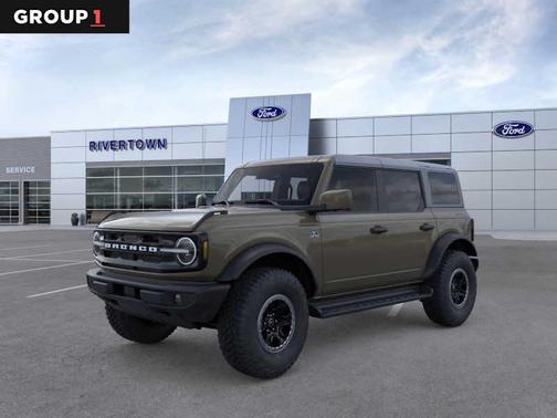 2026 Ford Bronco Outer Banks