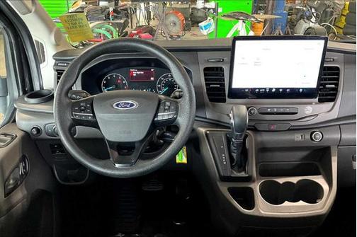 2022 Ford Transit-350 XLT