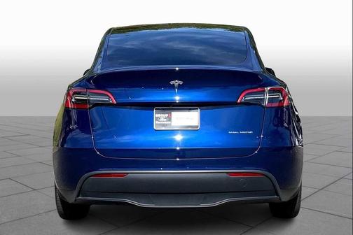 2024 Tesla Model Y Long Range Dual Motor All-Wheel Drive