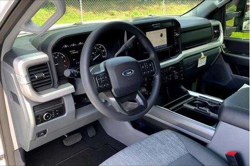 2025 Ford F-250 XLT