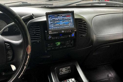 2002 Ford F-150 Harley-Davidson Crew Cab
