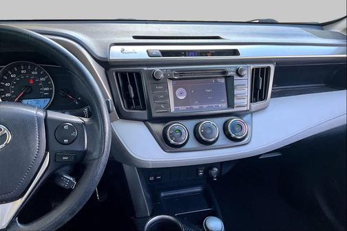 Classic Silver Metallic 2014 Toyota RAV4 LE