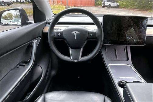 GRAY 2022 Tesla Model Y Long Range Dual Motor All-Wheel Drive