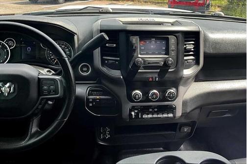 2021 RAM 2500 Tradesman Crew Cab 4x4 6'4' Box
