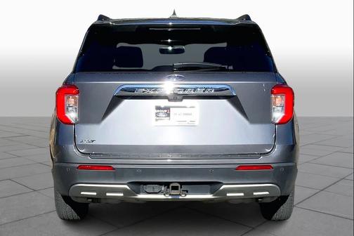 Carbonized Gray Metallic 2021 Ford Explorer XLT
