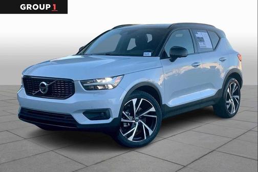 2021 Volvo XC40 T5 R-Design