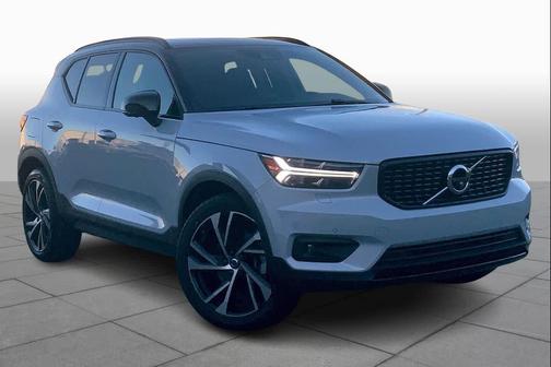 2021 Volvo XC40 T5 R-Design